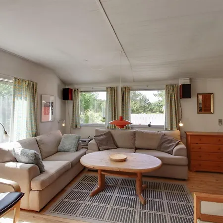 Hébergement de vacances Ahti - 900m From The Sea By Interhome *